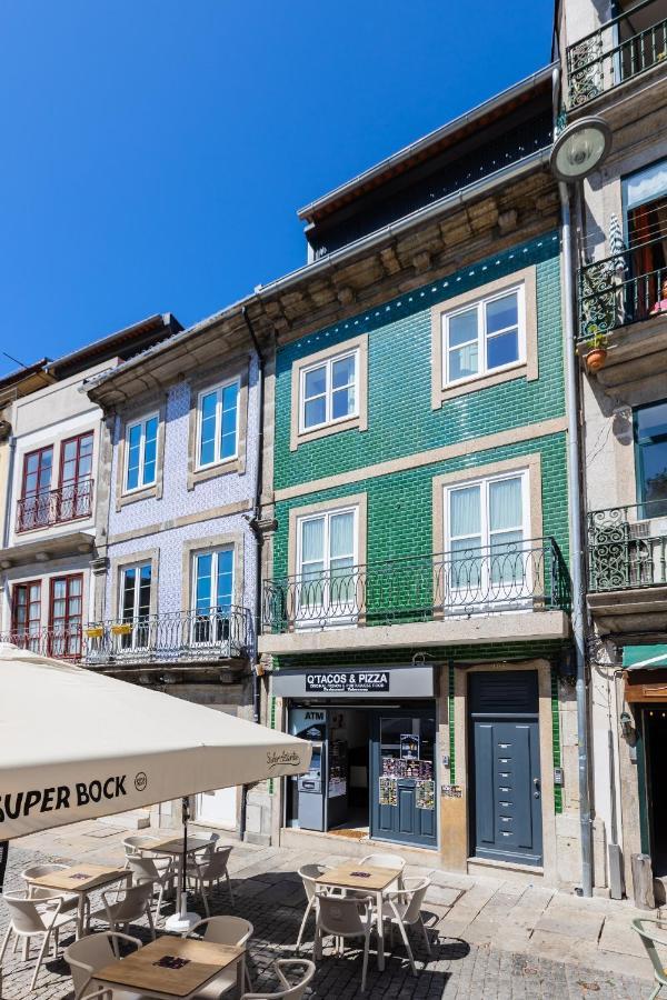 Clerigos Tower - Experience In Porto Apartment Room photo